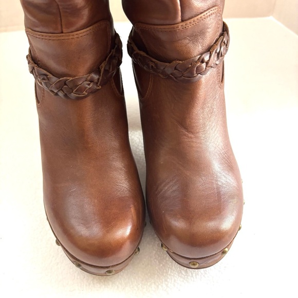 UGG Brown 70’s Sherpa Lined Studded Platform Retro Heel Leather Boots (7) - Picture 7 of 14